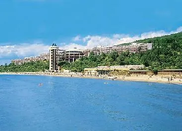 Paradise Hotel