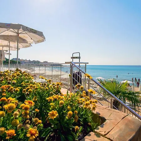 Paradise 5* Elenite