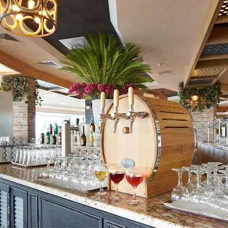 Hotel Paradise