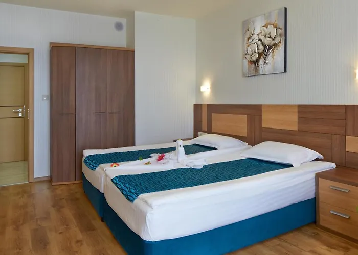 Ξενοδοχείο Paradise Elenite