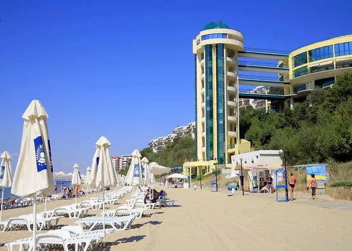 Paradise Елените