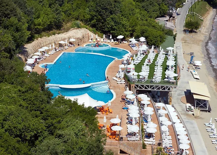 Ξενοδοχείο Paradise 5*