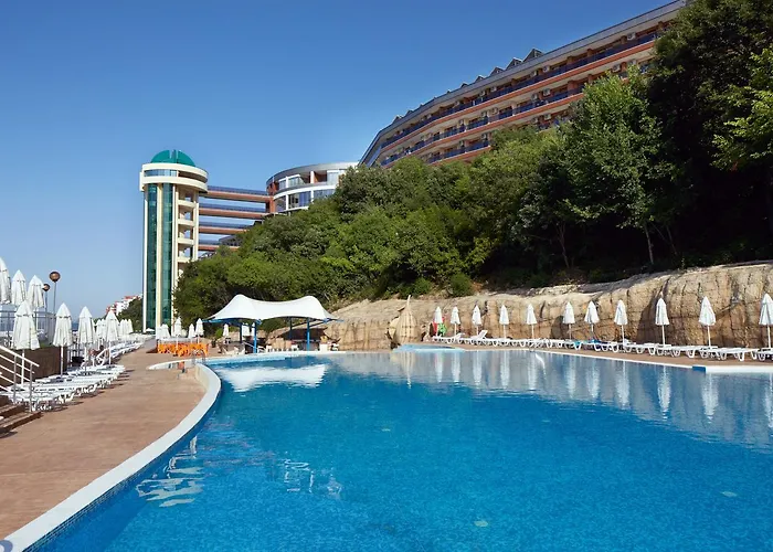 Ξενοδοχείο Paradise 5*