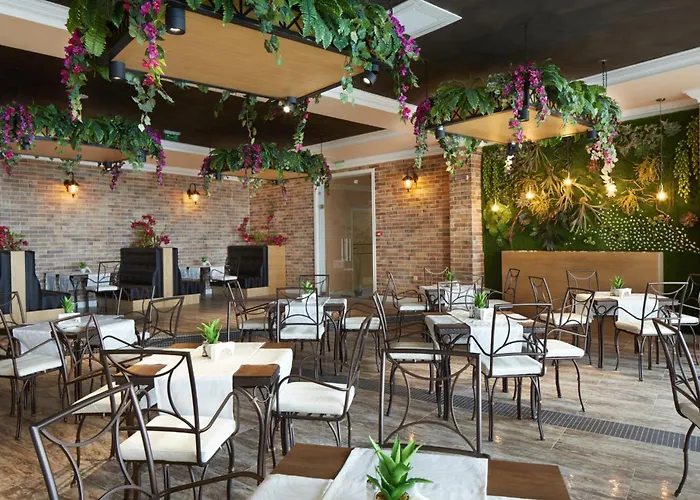 Ξενοδοχείο Paradise 5*